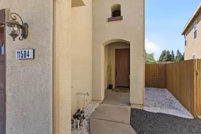 11504 Linday Way, Gold River, CA 95670 - Photo 4