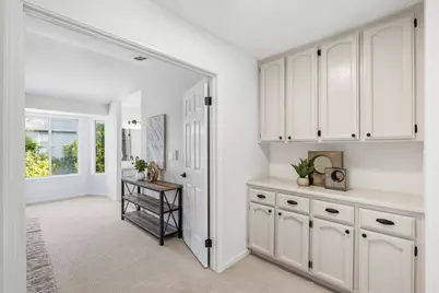 7812 River Village Drive, Sacramento, CA 95831 - Photo 14