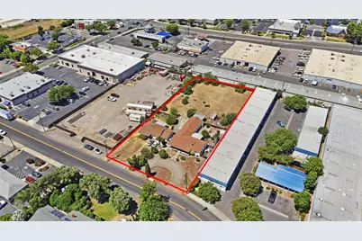 913 Reno Avenue, Modesto, CA 95351 - Photo 36