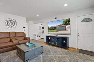 829 S California St, Lodi, CA 95240 - Photo 8