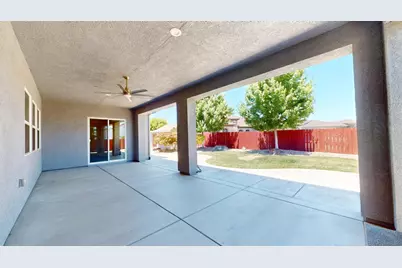 1021 Nutmeg Landing Court, Manteca, CA 95336 - Photo 18