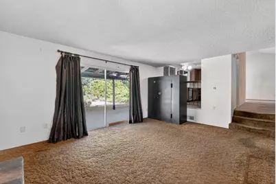 1204 Squire Court, Roseville, CA 95661 - Photo 4