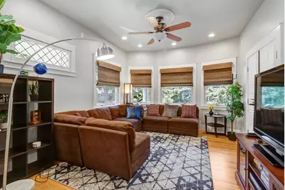 2526 Capitol Avenue, Sacramento, CA 95816 - Photo 8