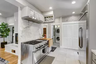 2526 Capitol Ave, Sacramento, CA 95816 - Photo 14