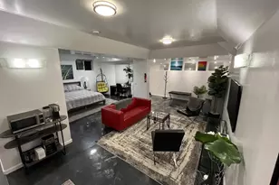 2526 Capitol Ave, Sacramento, CA 95816 - Photo 54