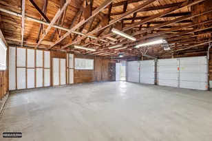 8048 Twin Oaks Ave, Citrus Heights, CA 95610 - Photo 32