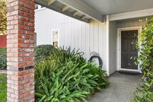 1444 Bridle Ln, Woodland, CA 95776 - Photo 2