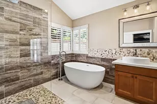 11716 Old Eureka Way, Gold River, CA 95670 - Photo 22