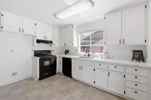 679 Cardoso Ct, Galt, CA 95632 - Photo 6
