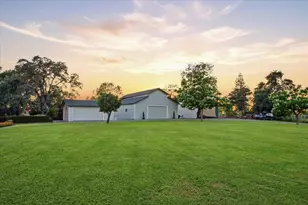 20525 Poker Flats, Penn Valley, CA 95946 - Photo 36