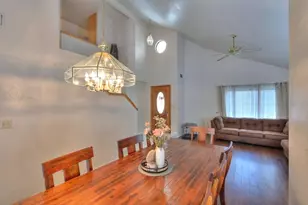 2605 River Creek Dr, Modesto, CA 95351 - Photo 16