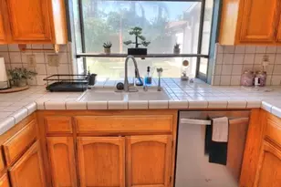 2605 River Creek Dr, Modesto, CA 95351 - Photo 20