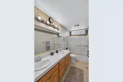 9701 Nature Trail Way, Elk Grove, CA 95757 - Photo 46