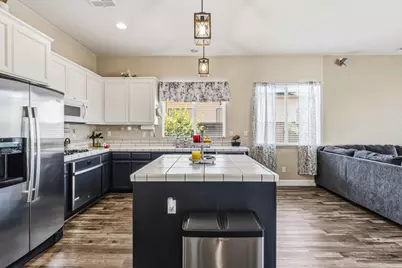 1351 Golden Plover Street, Olivehurst, CA 95961 - Photo 16