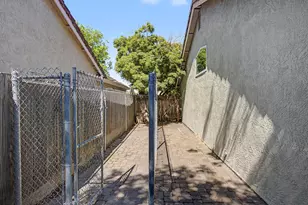 204 Gelf Ln, Modesto, CA 95357 - Photo 30