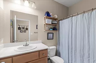 1009 Fairmont Ct, Modesto, CA 95354 - Photo 28