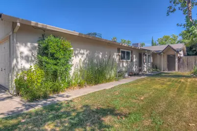 6221 Casita Avenue, Carmichael, CA 95608 - Photo 6