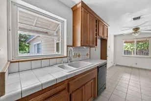 1097 Sibley St, Folsom, CA 95630 - Photo 6