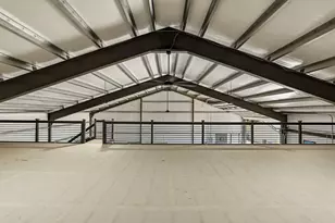 7613 E Harney Ln, Lodi, CA 95240 - Photo 8