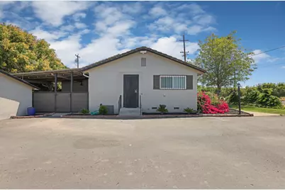 7613 E Harney Lane, Lodi, CA 95240 - Photo 40
