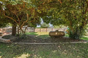 7613 E Harney Ln, Lodi, CA 95240 - Photo 70