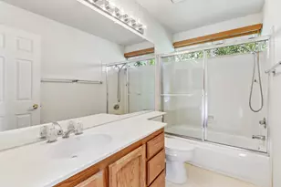 8436 Cutler Way, Sacramento, CA 95828 - Photo 42