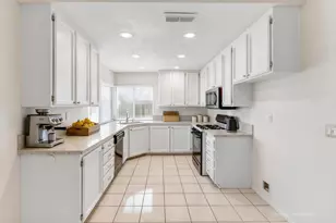 8436 Cutler Way, Sacramento, CA 95828 - Photo 24
