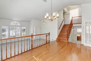 8436 Cutler Way, Sacramento, CA 95828 - Photo 6