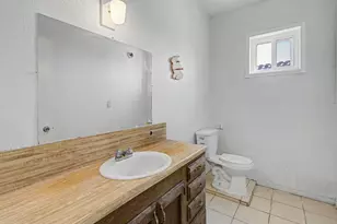 927 N St, Firebaugh, CA 93622 - Photo 14