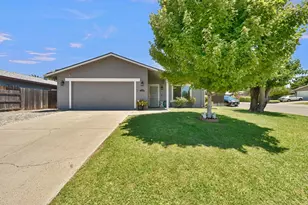 7700 Ziebell Ct, Citrus Heights, CA 95610 - Photo 2