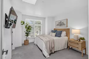 2745 35th St, Sacramento, CA 95817 - Photo 22