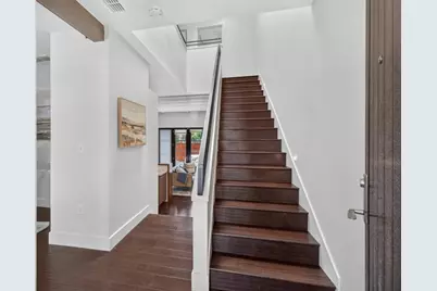 2745 35th Street, Sacramento, CA 95817 - Photo 2