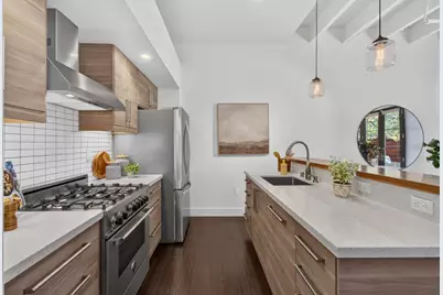 2745 35th Street, Sacramento, CA 95817 - Photo 6