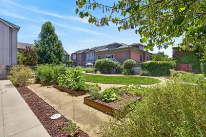 2745 35th Street, Sacramento, CA 95817 - Photo 38