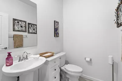 1188 Bordeaux Court, Plumas Lake, CA 95961 - Photo 32