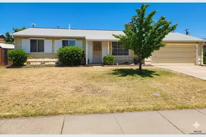 5011 North Parkway, Sacramento, CA 95823 - Photo 2