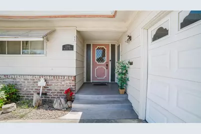 206 Benson Drive, Lodi, CA 95242 - Photo 2