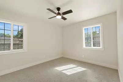 2555 W Sonoma Avenue, Stockton, CA 95204 - Photo 26