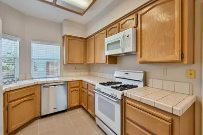 101 Sedgeford Way, Folsom, CA 95630 - Photo 14