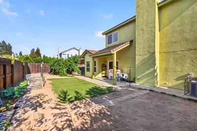 625 SE Helen Drive, Turlock, CA 95382 - Photo 4