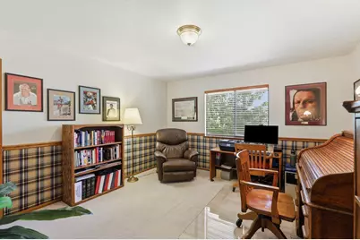 7711 River Landing Dr, Sacramento, CA 95831 - Photo 26