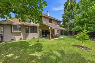 7711 River Landing Dr, Sacramento, CA 95831 - Photo 42