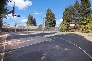 7340 Hamden Pl, Sacramento, CA 95842 - Photo 42