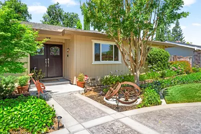 9468 S Wales Way, Elk Grove, CA 95758 - Photo 20