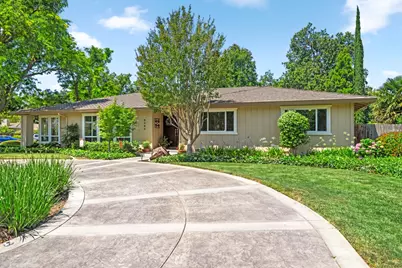 9468 S Wales Way, Elk Grove, CA 95758 - Photo 18