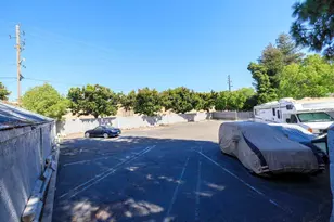 270 W Rumble Rd, Modesto, CA 95350 - Photo 26