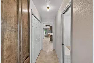 9554 Tavernor Road, Wilton, CA 95693 - Photo 14