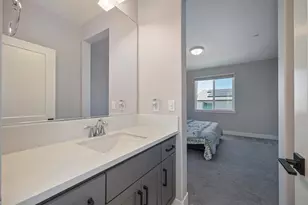 17203 Rosamond St, Lathrop, CA 95330 - Photo 34