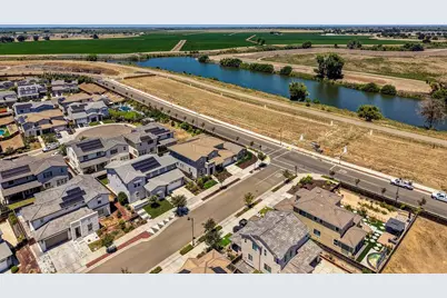 17203 Rosamond Street, Lathrop, CA 95330 - Photo 60