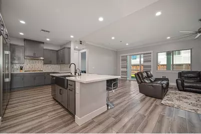 17203 Rosamond Street, Lathrop, CA 95330 - Photo 14